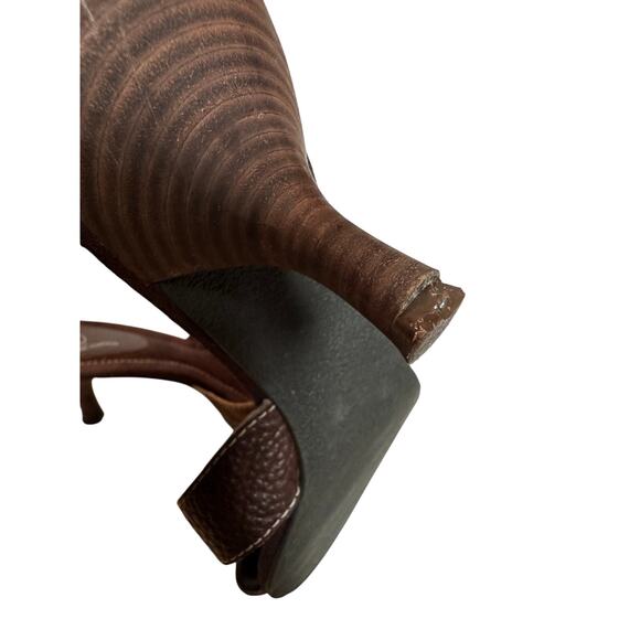 Dr. Scholl's Size 9 Brown Aztec Leather Kitten Heel Boho Sandals Vacation FLAWED - Picture 11 of 12
